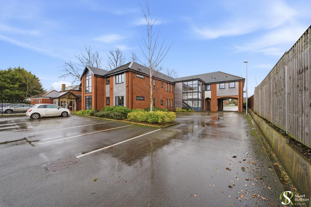 Apartment 6, 218 Mobberley Road, Knutsford, WA168 Z