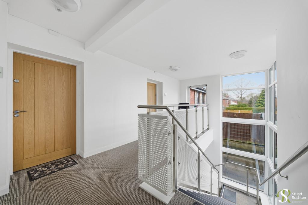 Apartment 6, 218 Mobberley Road, Knutsford, WA168 Z