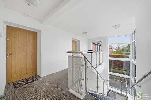 2 bedroom apartment to rent, Mobberley Road, Knutsford