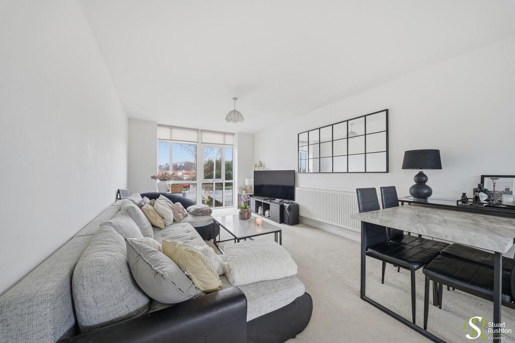 Apartment 6, 218 Mobberley Road, Knutsford, WA168 Z