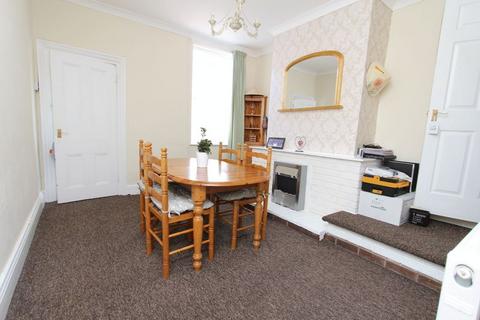 3 bedroom terraced house to rent, Miner Street, Walsall