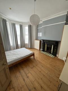 undefined, Plymouth PL4