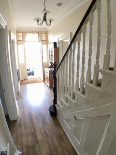7 bedroom terraced house to rent, Plymouth PL4
