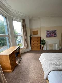 6 bedroom terraced house to rent, Plymouth PL4