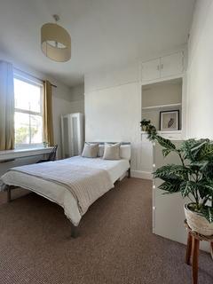 6 bedroom terraced house to rent, Plymouth PL4