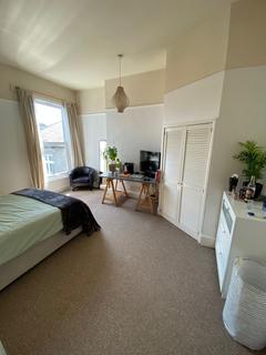6 bedroom terraced house to rent, Plymouth PL4