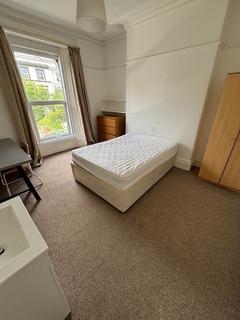 8 bedroom terraced house to rent, Plymouth PL4