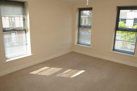 2 bedroom apartment to rent, Jupiter Close, Farnborough, GU14