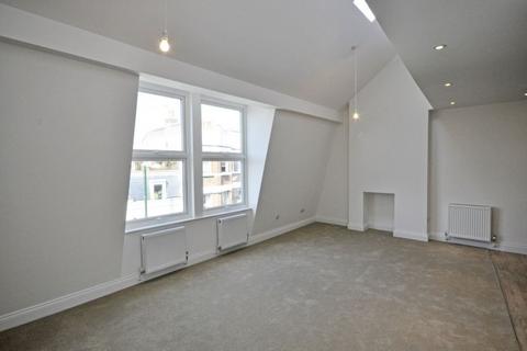 1 bedroom duplex to rent, Barnes High Street, Barnes, SW13