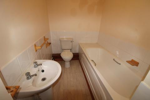 1 bedroom flat to rent, Merridale Lane, Merridale, Wolverhampton WV3