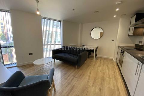 1 bedroom apartment to rent, Chapel Street, Manchester M3