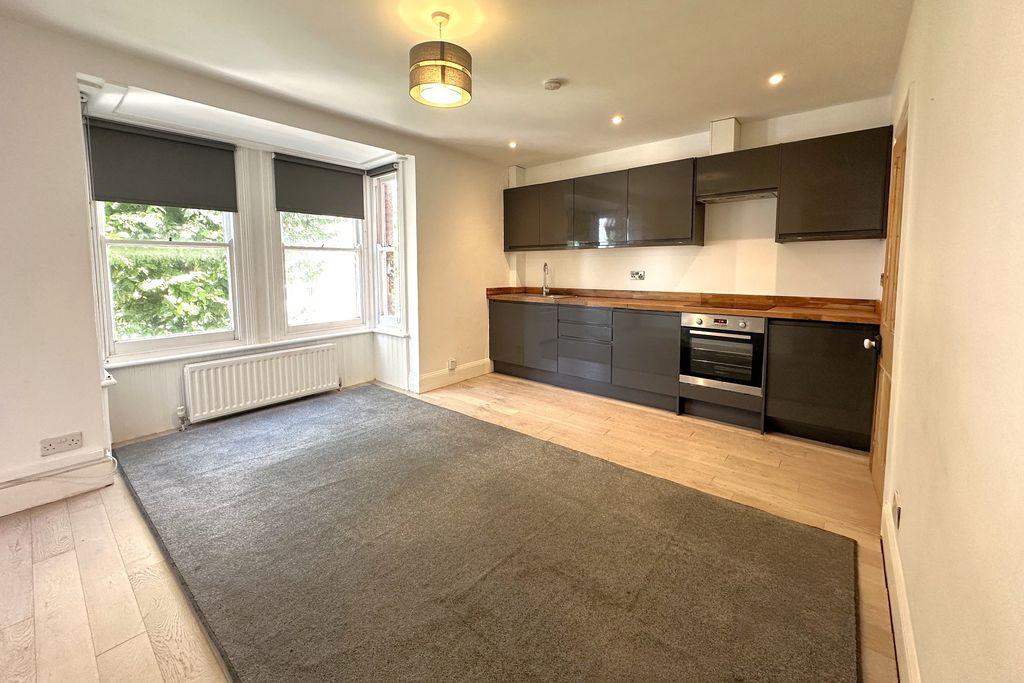 Apartment in Brighton - View 3