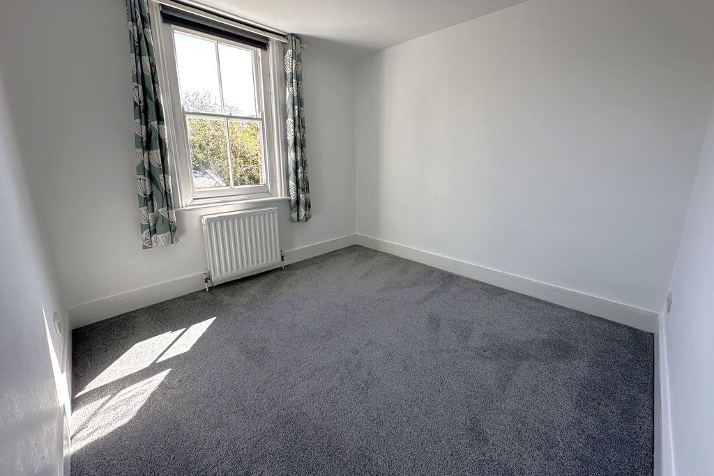 Apartment in Brighton - More