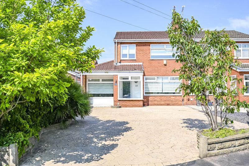 Moss Lane, Maghull L31 3 bed semidetached house for sale £249,950