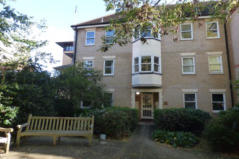 1 bedroom ground floor flat to rent, Cathedral Walk, Chelmsford CM1