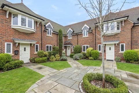 3 bedroom terraced house to rent, Drift Road, Winkfield, Windsor, Berkshire, SL4 4FG