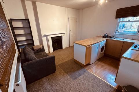 1 bedroom flat to rent, Alexander Road, London N19