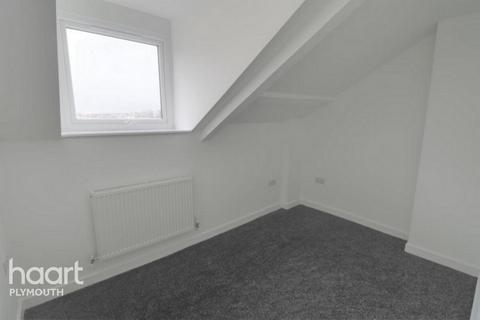 2 bedroom flat to rent, De la Hay Avenue, Plymouth