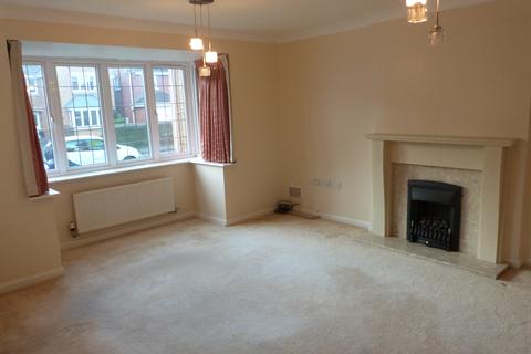 4 bedroom detached house to rent, Moorfields Close, Aldridge, West Midlands, WS9