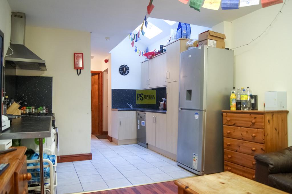 Dale Road, Birmigham B29 6 bed terraced house to rent £3,120 pcm (£