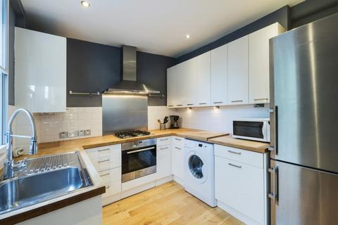2 bedroom flat to rent, Westbourne Park Road, London