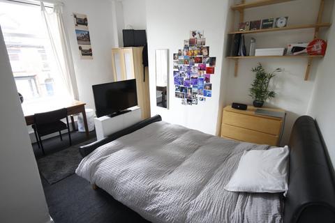 undefined, Hyde Park Road, Leeds, LS6
