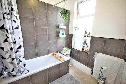 undefined, Hyde Park Road, Leeds, LS6