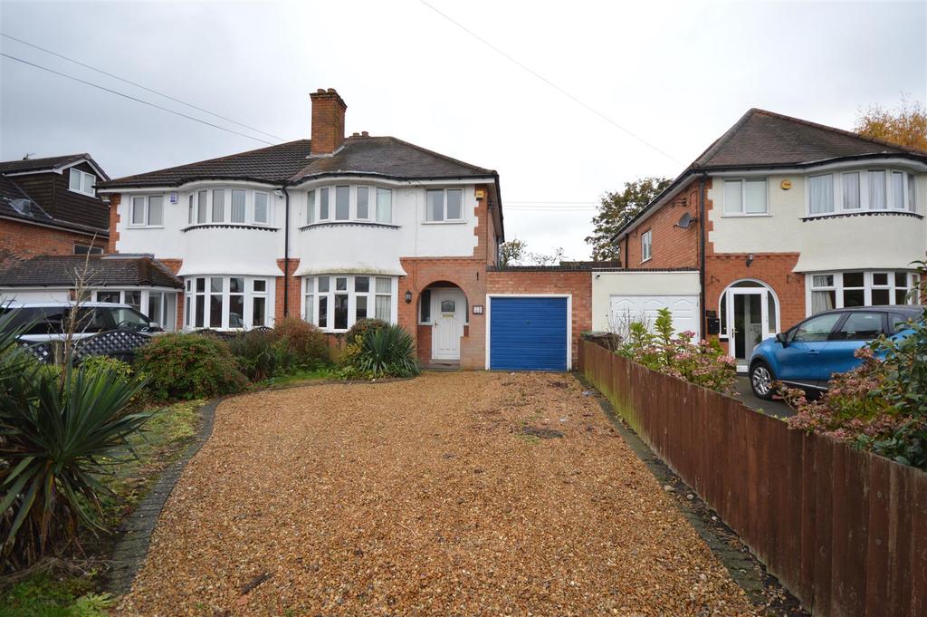 Elmdon Road, Solihull 3 bed semidetached house £200,000