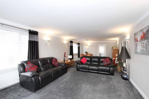 5 bedroom detached house to rent, Cairnlee Terrace, Bieldside, Aberdeen, AB15
