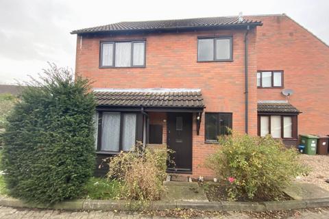 1 bedroom terraced house to rent, Webber Close, Elstree