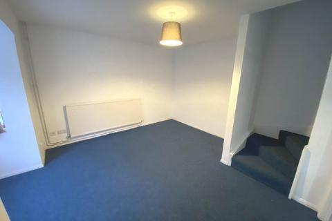 1 bedroom terraced house to rent, Webber Close, Elstree