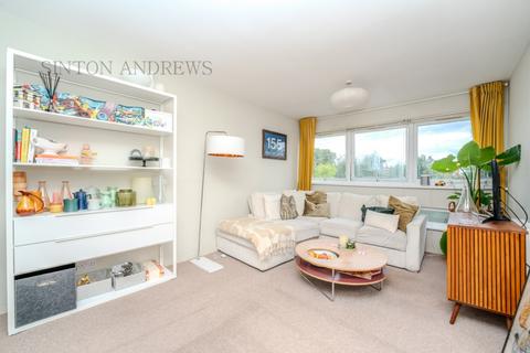 40 Fairlea Place, London, W5 1SP