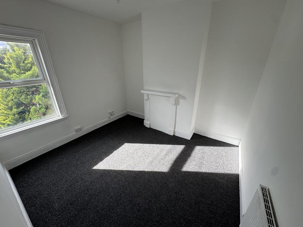 Dale St, Smethwick, B66 - View 6