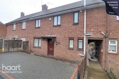 3 bedroom terraced house to rent, Dallington Road, Northampton