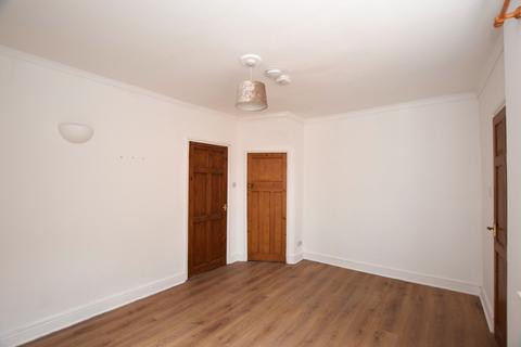 1 bedroom ground floor flat to rent, Derby Road, Hinckley