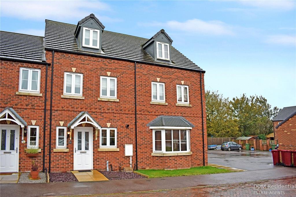 Fusilier Way, Kirton Lindsey, North Lincolnshire, DN21 3 bed terraced