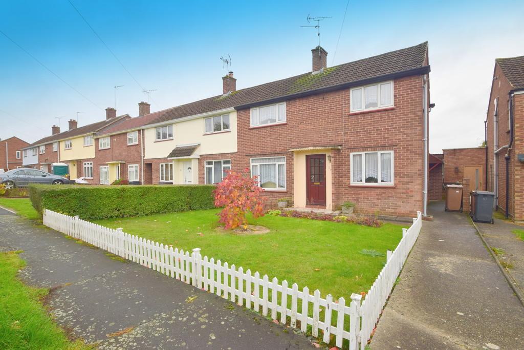 Cherwell Drive, Chelmsford, CM1 2JJ 2 bed end of terrace house £279,995