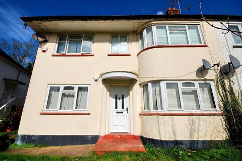 2 bedroom maisonette to rent, SUDBURY CROFT, WEMBLEY, MIDDLESEX, HA0 2QW