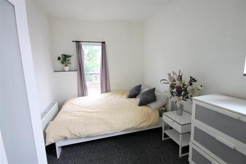 undefined, Brudenell Road, Hyde Park, LEEDS, LS6