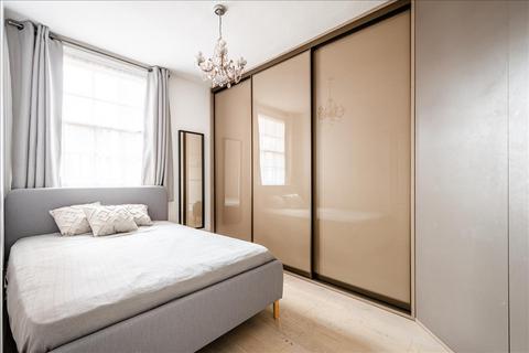 1 bedroom apartment to rent, Seymour House, London, WC1H
