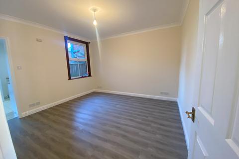 2 bedroom end of terrace house to rent, Alexandra Road, Sible Hedingham, Essex CO9