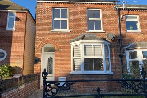 2 bedroom end of terrace house to rent, Alexandra Road, Sible Hedingham, Essex CO9