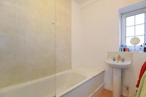 undefined, Sion Court,  Twickenham,  TW1