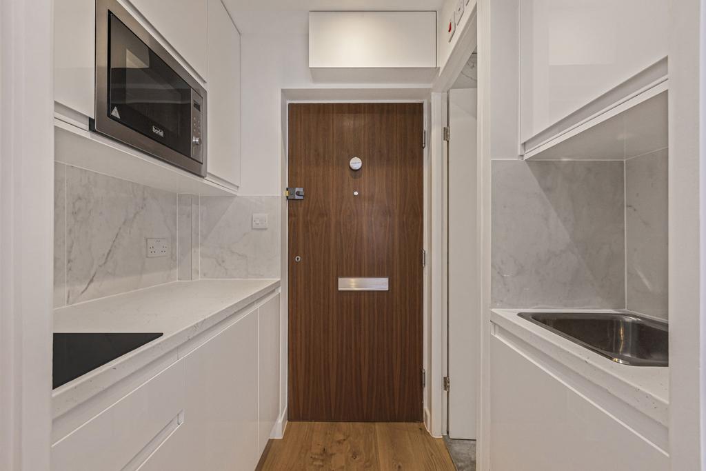 Apartment in London - More