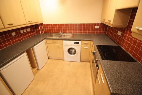 2 bedroom apartment to rent, Shaw Road, Chilwell, Nottingham, NG9 6RS