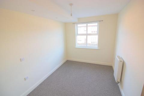 2 bedroom apartment to rent, Shaw Road, Chilwell, Nottingham, NG9 6RS