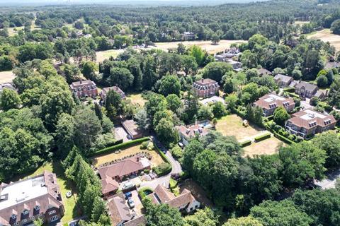 4 bedroom detached house for sale, Hillside Park, Sunningdale SL5