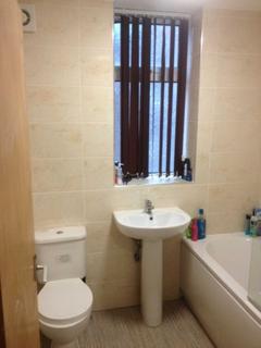 9 bedroom terraced house to rent, Ladybarn Lane, Fallowfield