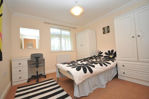 2 bedroom flat to rent, Morello Gardens, Hitchin, SG4