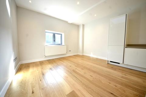 1 bedroom apartment for sale, Holloway Road, London, N7